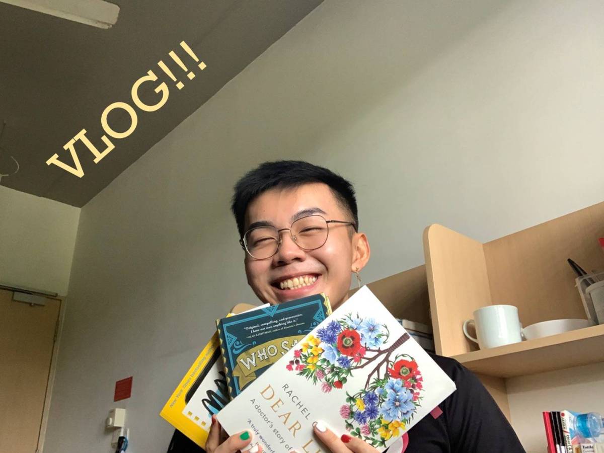First Vlog — Shelving books in NTU..?